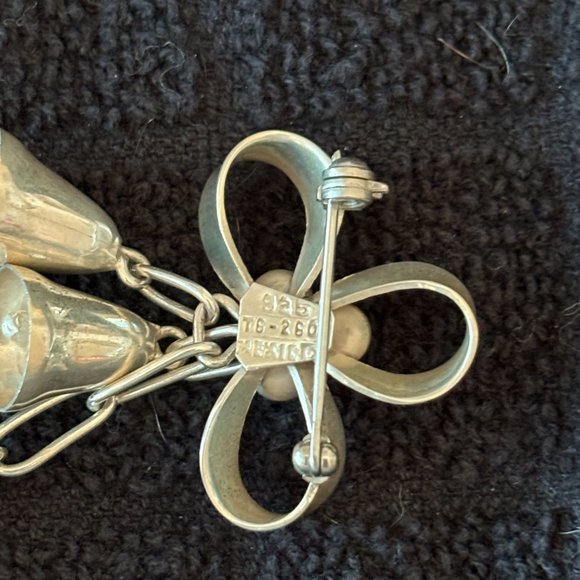 Sterling Silver Pin - Picture 4 of 9